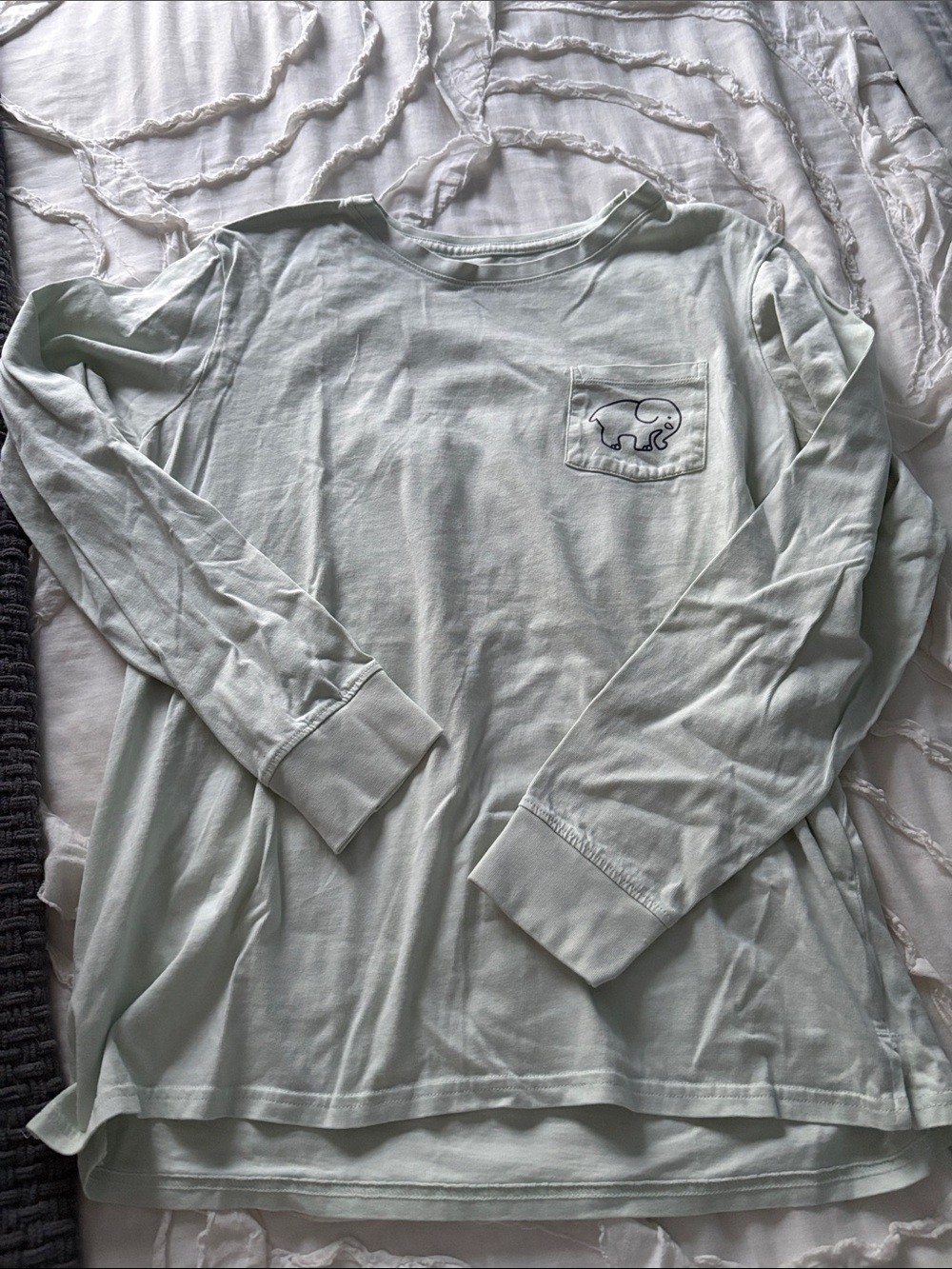 Long-Sleeve Pocket Tee in Light Mint